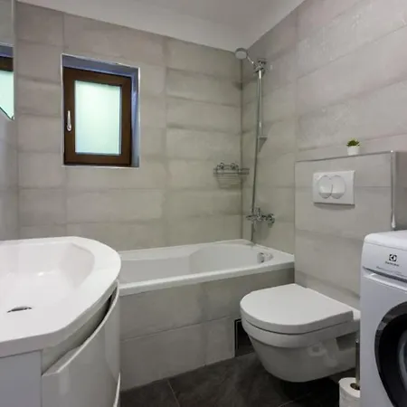 Anton 61 Pax Apartment Crikvenica